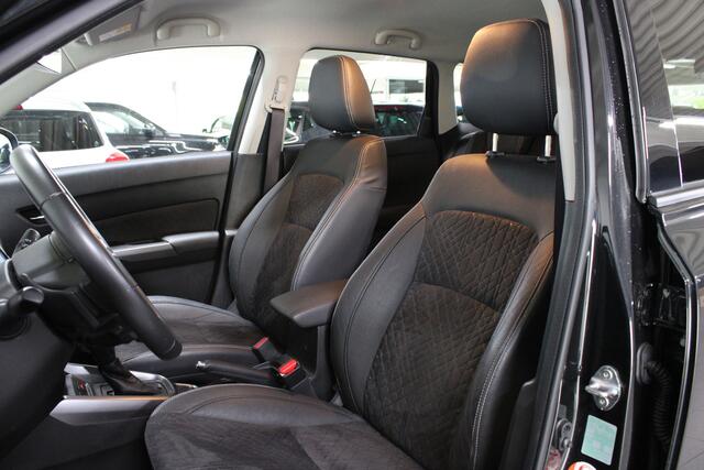 Suzuki VITARA 1.5 Hybrid Style Automaat / Trekhaak afneembaar / Camera / Navigatie / Keyless / Led verlichting /