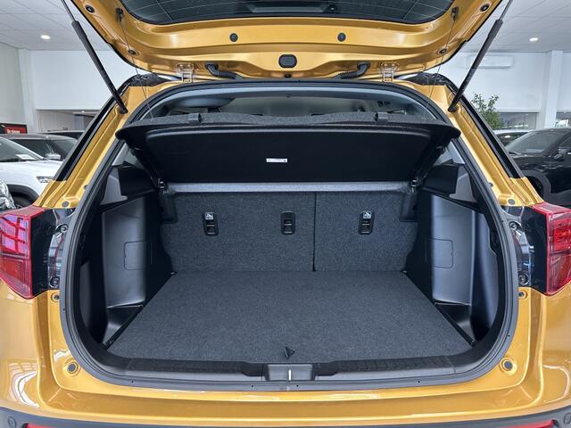 Suzuki VITARA 1.4 Boosterjet Hybride Select [ CAMERA I ADAPTIEVE CRUIS I STOELVERWARMING ]