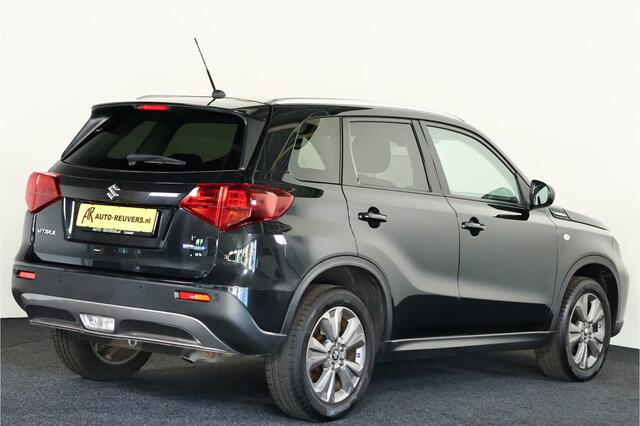 Suzuki VITARA 1.4 Boosterjet Comfort Smart Hybrid / LED / ACC / Navi / CarPlay / Cam / Keyless