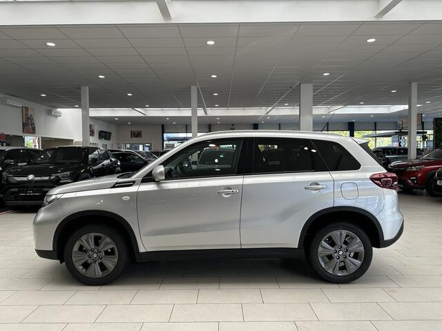 Suzuki VITARA 1.4 Boosterjet Hybride Select [ CAMERA I ADAPTIEVE CRUIS I STOELVERWARMING ]