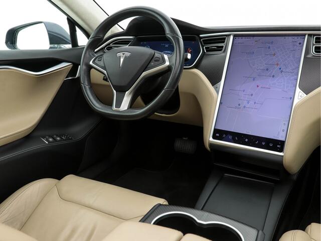 Tesla MODEL S 235 kw Base Premium-Pack Sound-Studio-Pack [ 3-Fase ] (INCL-BTW) *PANO | NAPPA-VOLLEDER | FULL-LED | NAVI-FULLMAP | SURROUND-VIEW | KEYLESS | AUTO-PILOT | LANE-ASSIST | DAB | VIRTUAL-COCKPIT | SPORT-SEATS | 19"ALU*