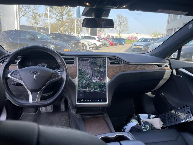 Tesla MODEL S 75D Base 1e eigenaar // perfecte staat info Roel 0492-588951