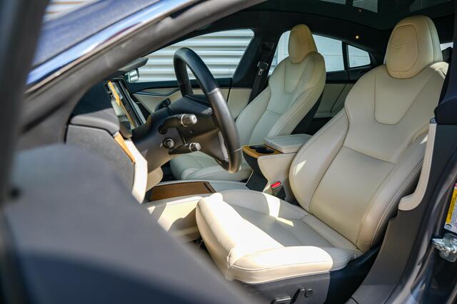 Tesla MODEL S Long Range Pano Navi Parkeersensoren 19"L.M. Stuurverw.