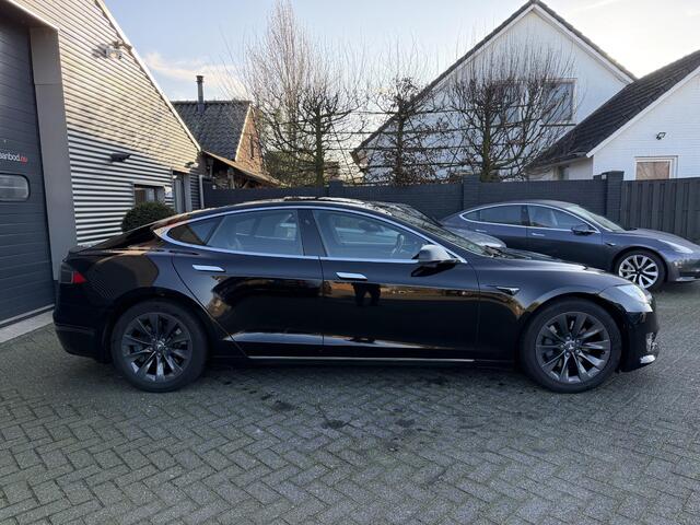 Tesla MODEL S 75D Base | Autopilot | Panoramadak | Camera | Elektrische Achterklep | Lichtmetalen Velgen |