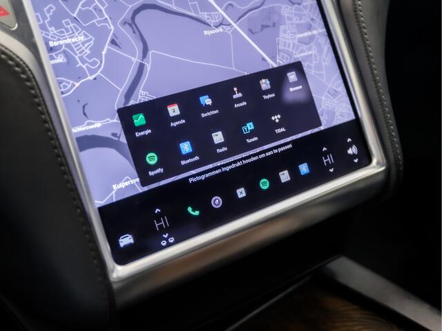 Tesla MODEL S 90D Performance Pack 422Pk (PANORAMADAK, AUTOPILOT, LUCHTVERING, ALCANTARA HEMEL, SFEERVERLICHTING, NIEUWSTAAT)