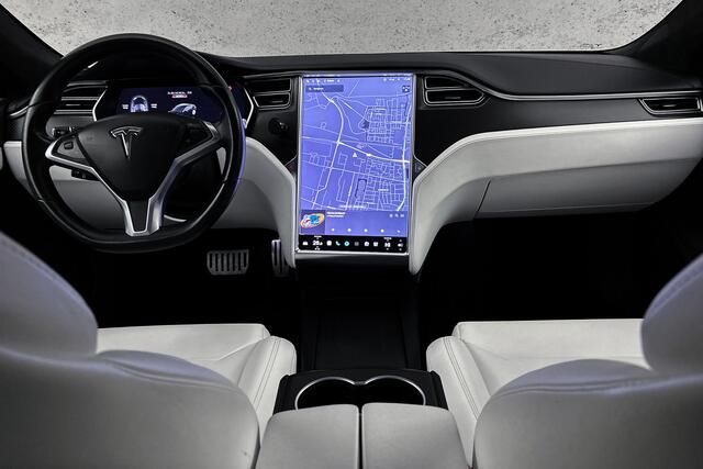 Tesla MODEL S P100D Performance 612 PK | Black optiek | BTW | Lederen bekleding | Panoramadak | Rondomzicht camera | Stoelverwarming