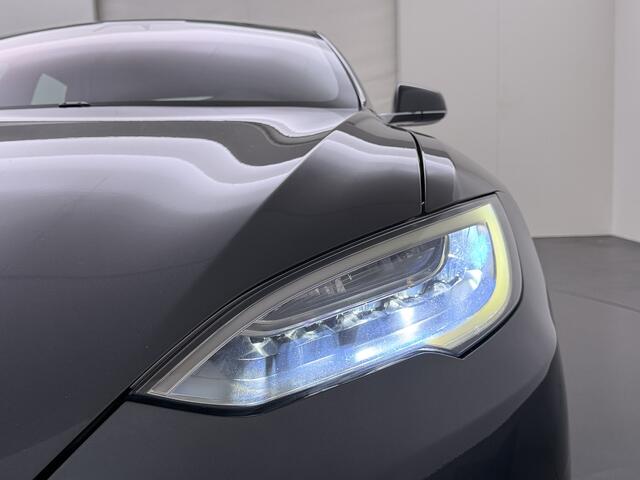 Tesla MODEL S 75D 476pk 4x4 Leer Pano-Dak AutoPilot Exhanced Intelligente Luchtvering Carbon-afw. El.Stoelen/Geheugen Navi Pdc-A+Voor pakket El.Achterklep Adaptive-Led 19" Keyless Next-Gen-Stoelen Apple Carplay Android Auto ESP Bord-Herkenning Camera El.Stuurwiel Dodeh