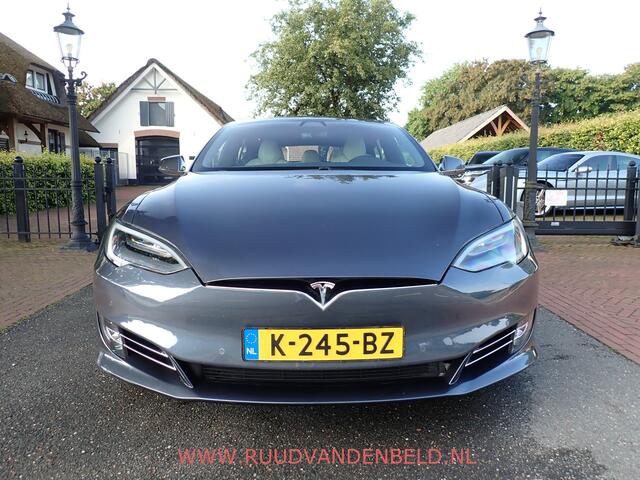 Tesla MODEL S Long Range / CCS / AUTOPILOT / PANODAK