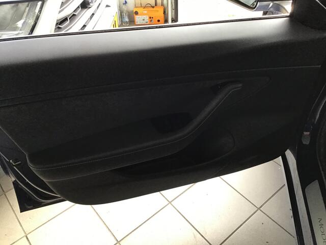 Tesla Model 3 Long Range RWD