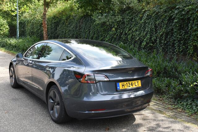 Tesla Model 3 Standard RWD Plus 60 kWh | PANORAMA DAK | LEDER