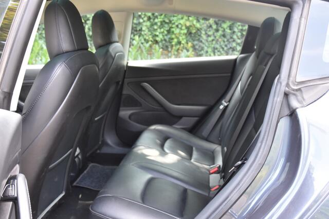 Tesla Model 3 Standard RWD Plus 60 kWh | PANORAMA DAK | LEDER