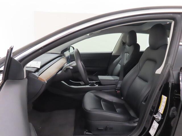 Tesla Model 3 Standard RWD Plus 60 kWh | Pano | Leder
