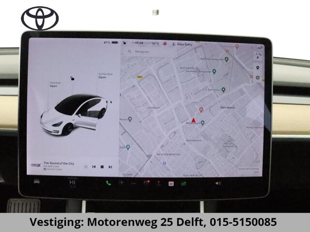Tesla Model 3 BLACKSTYLE PANODAK STD RANGE RWD PLUS 60 kWH LEDER.NAVI.CAMERA.AUTOPILOT, STOELVERWARMING EN NOG VEEL MEER!
