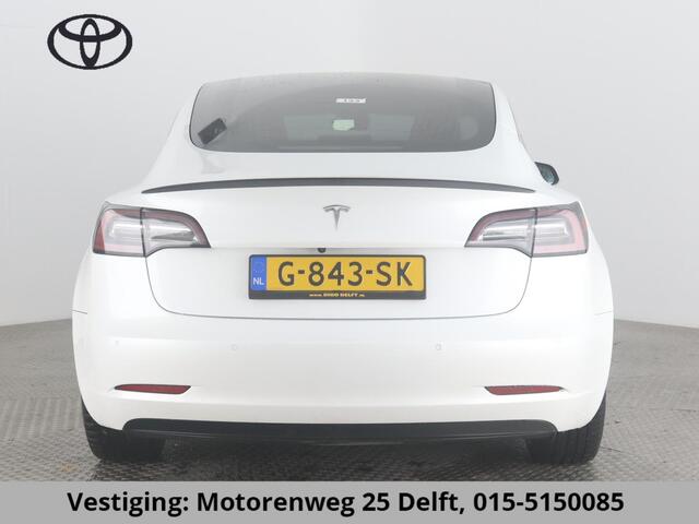 Tesla Model 3 BLACKSTYLE PANODAK STD RANGE RWD PLUS 60 kWH LEDER.NAVI.CAMERA.AUTOPILOT, STOELVERWARMING EN NOG VEEL MEER!