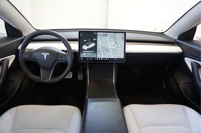 Tesla Model 3 Performance AWD 75 kWh 513PK Long Range Pano/Autopilot