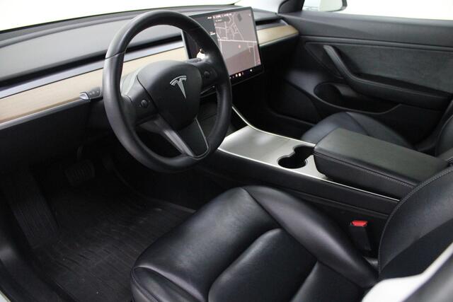 Tesla Model 3 Standard RWD Plus 60 kWh | | NL auto | LMV 19 Inch | NL auto | Panoramadak | Autopilot