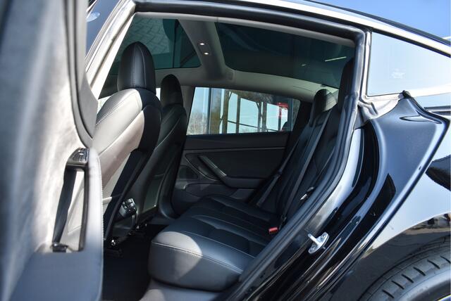 Tesla Model 3 *EX-BTW* Long Range AWD, Panoramadak, 19" Performance Velgen, Leder, 360 Camera