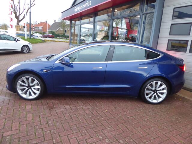Tesla Model 3 Standard RWD Plus 60 kWh sept-2019 PANODAK, AIRCO, CRUISE 19"LMVELGEN, PDC!!