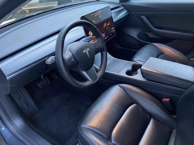 Tesla Model 3 Standard RWD Plus 60 kWh