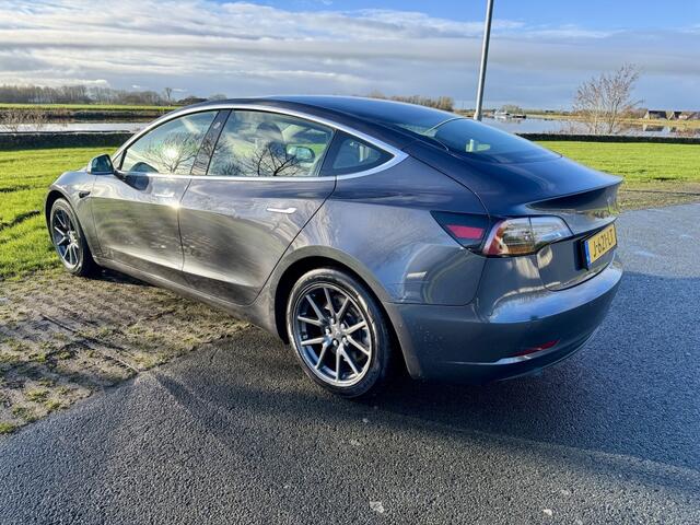 Tesla Model 3 Stnd.RWD Plus 60 kWh | Autopilot