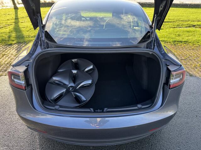 Tesla Model 3 Stnd.RWD Plus 60 kWh | Autopilot