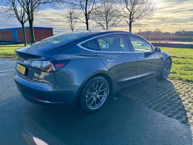 Tesla Model 3 Stnd.RWD Plus 60 kWh | Autopilot