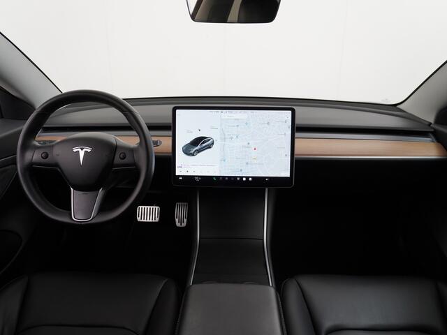 Tesla Model 3 SR+60kWh 326PK AutoPilot FSD-v.b Premium-Luidsprekers Leer PanoDak Adaptive cruise 18" Camera's Elektr.-Stuur+Stoelen+Spiegels+Geheugen+Easy-Entry+Verwarmde stoelen/achterbank Park assistent PDC-A+Voor WIFI Ecc Lane-Assist Speed-Assist Standard RWD Plus E