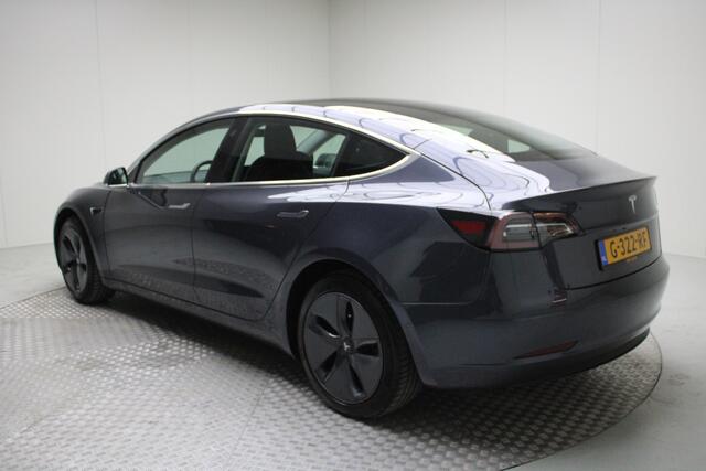 Tesla Model 3 Standard RWD Plus 60 kWh | Autopilot | Panoramadak | NL auto | Navigatie Fullmap