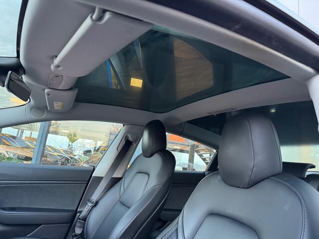 Tesla Model 3 Long Range AWD 75kWh - Pan dak - camera - autopilot - leer