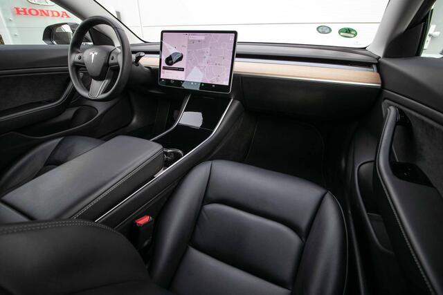 Tesla Model 3 Long Range AWD 75 kWh All-in rijklaarprijs | Leder | Nav | Autopilot | Panodak | Cam