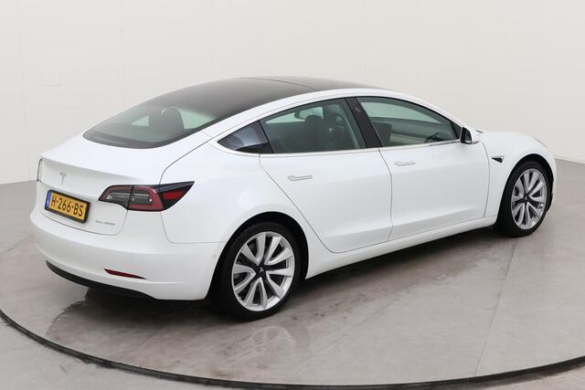 Tesla Model 3 Long Range AWD 75 kWh 19"Autopilot FSD Comp Camera Leder Panodak