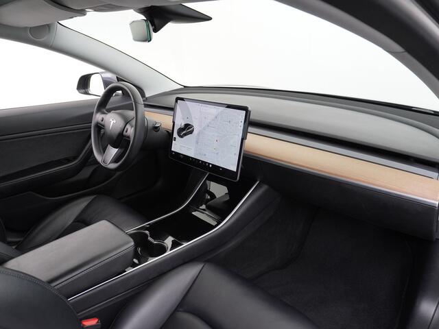Tesla Model 3 Long Range 75kWh 463PK 18" Full-Self-Driving-Computer 3 Telefoon-Sleutel Premium Audio 4wd 19" Lmv AutoPilot Panoramadak Camera's Leder Adaptive-CruiseControl-Stop&Go Pdc Ecc Dual Motor Stoel en achterbank verwarming Keyless Electr.Stoelen+Memory+Easy-Ent