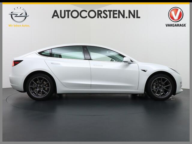 Tesla Model 3 Long Range 75kWh 463PK Trekhaak Ivory-Int. FSD Full Self Driving Computer-3 Premium Audio 4wd Leer AutoPilot Panoramadak Camera's Adaptive-CruiseControl-Stop&Go Pdc-a+v Ecc18" Lmv Dual Motor Stoel en achterbank verwarming Keyless Electr.Stoelen+Memory+Eas