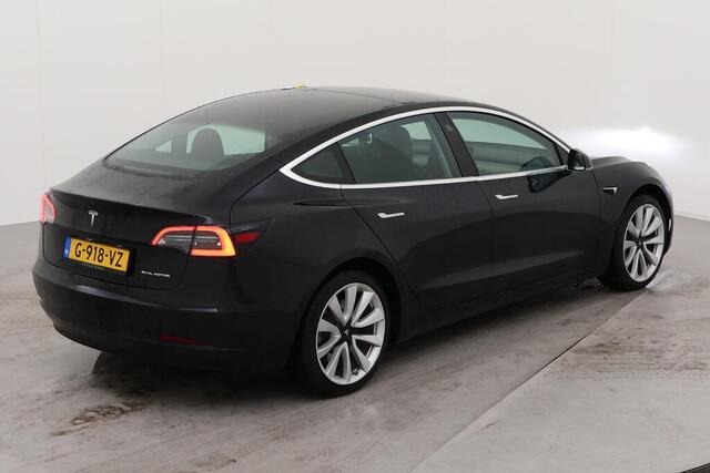 Tesla Model 3 Long Range AWD 75 kWh 19"Trekhaak Full Self Driving geleverd Pakket Camera Leder Panodak