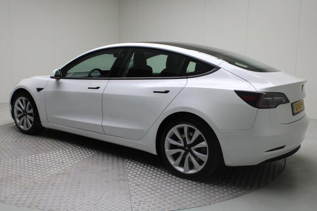 Tesla Model 3 Long Range AWD 75 kWh | | Autopilot | Panoramadak | NL auto | Navigatie Fullmap | afn. trekhaak | 19 inch