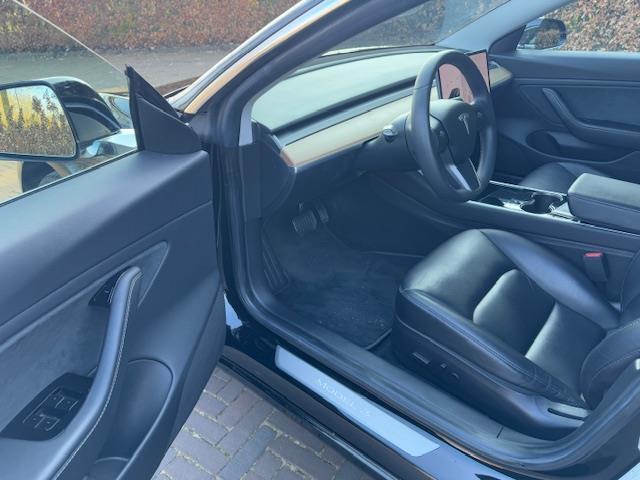 Tesla Model 3 LONG RANGE AWD 75KWH 351PK/BETA/LEER/PANO/FABRIEKSGARANTIE