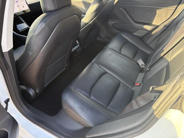 Tesla Model 3 Standard RWD Plus 60 kWh / LEER / PANORAMADAK / AUTOPILOT / 88DKM! NAP! / INCL BTW