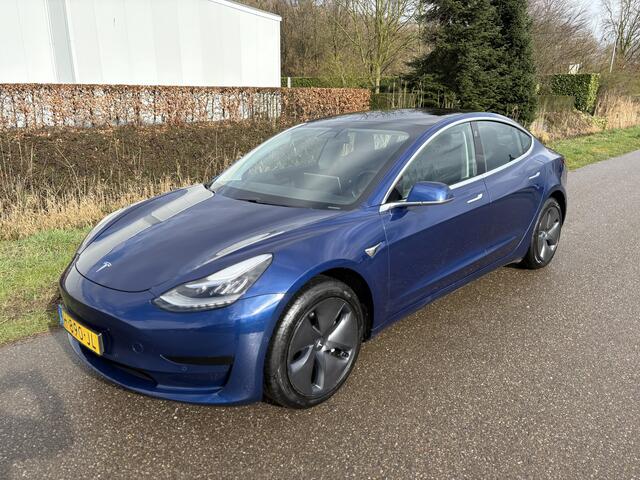 Tesla Model 3 Standard RWD Plus 60 kWh / LEER / PANORAMADAK / AUTOPILOT / INCL BTW