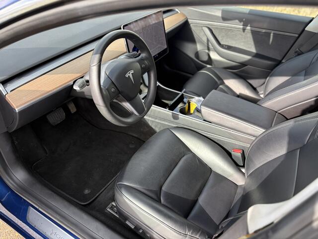 Tesla Model 3 Standard RWD Plus 60 kWh / LEER / PANORAMADAK / AUTOPILOT / INCL BTW