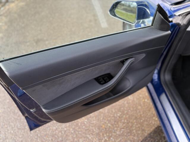 Tesla Model 3 Standard RWD Plus 60 kWh / LEER / PANORAMADAK / AUTOPILOT / INCL BTW