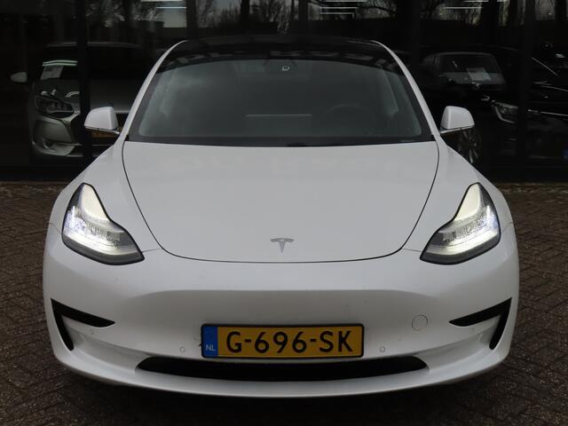Tesla Model 3 Standard RWD Plus 60 kWh*Autopilot*Trekhaak*EXPORTPRIJS*