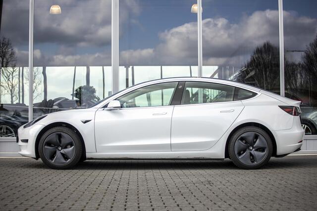 Tesla Model 3 Standard RWD Plus 60 kWh | Autopilot | NL Auto | Camera