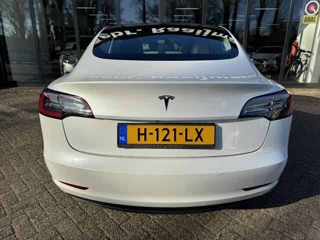 Tesla Model 3 Standard RWD Plus 60 kWh*Autopilot*