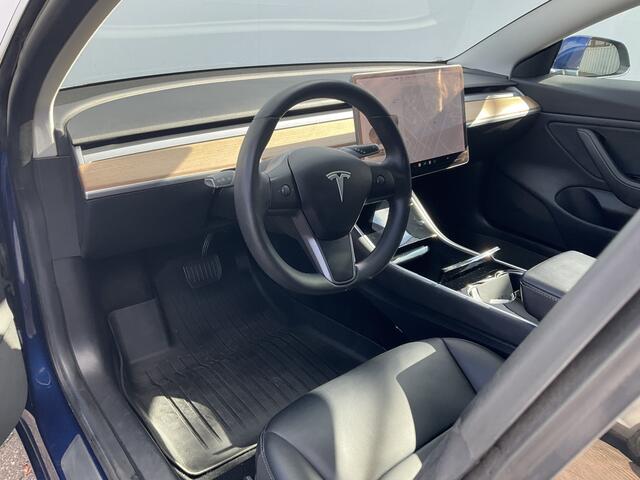 Tesla Model 3 RWD Plus Incl.BTW Autopilot Pano Leer Navi Camera 60 kWh