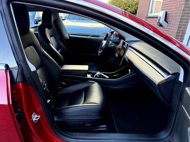 Tesla Model 3 Long Range AWD 19''Lmv, Panoramadak, Camera