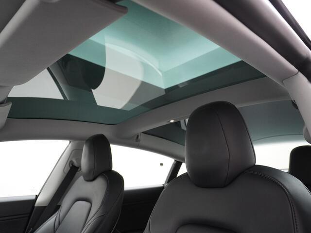 Tesla Model 3 Long Range AWD 75kWh FSD-3 Computer Lmv 18" AutoPilot Premium-Luidsprekers Leder PanoDak Adaptive cruise Camera's Elektr.-Stuur+Stoelen+Spiegels+Geheugen+Easy-Entry+Verwarmde stoelen/achterbank Park assistent Pdc WIFI Ecc Navi Lane-Assist Speed-Assist LED