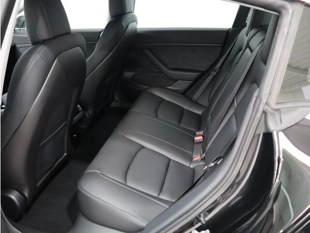 Tesla Model 3 Long Range AWD 75 kWh / Pano. dak / Elek. stoelen / Verwarmde voorstoelen / Dual motor / Long Range /