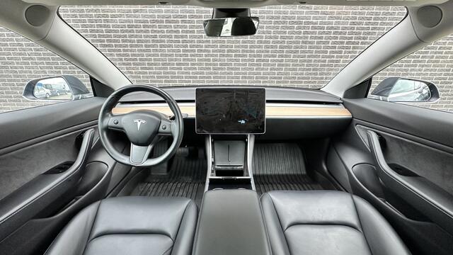 Tesla Model 3 Long Range AWD 75 kWh | Camera | Auto pilot | Navigatie