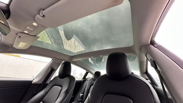 Tesla Model 3 Long Range AWD 75 kWh | Camera | Auto pilot | Navigatie