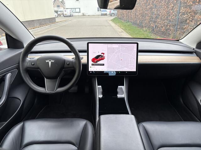 Tesla Model 3 Standard RWD Plus 60 kWh / LEER / PANORAMADAK / AUTOPILOT / 116DKM! / INCL BTW
